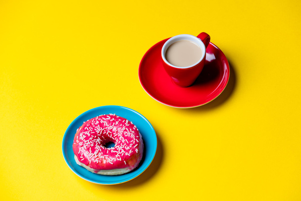 donut and cup of coffee - Fotoğraf, Görsel