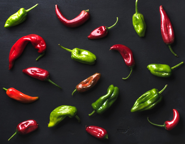 Pattern of small colorful hot chili peppers - Fotografie, Obrázek