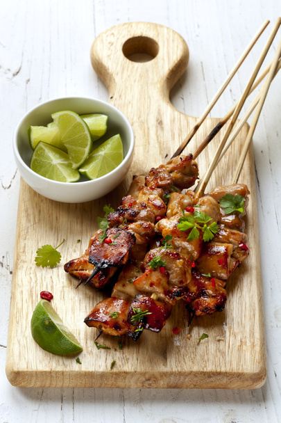 Chicken Kebabs with Lime and Chili - Zdjęcie, obraz