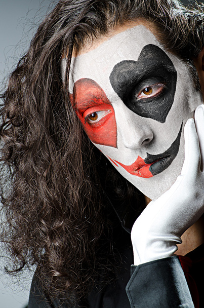 Joker avec masque facial en studio
 - Photo, image
