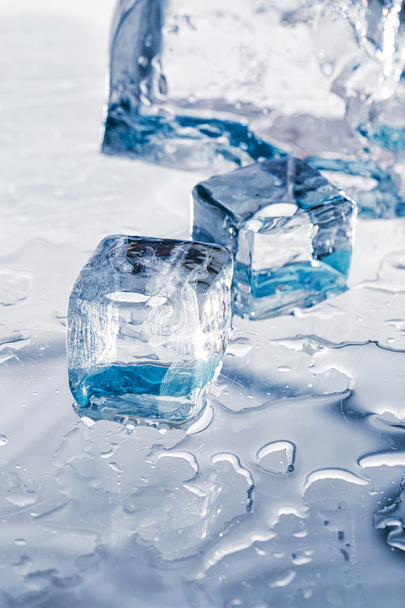 Ice cubes on the table - Fotoğraf, Görsel
