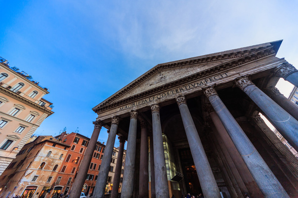 Római pantheon. Római táj.  - Fotó, kép