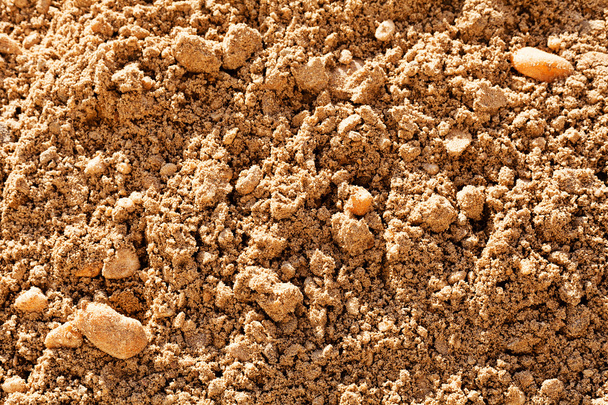 яркий песок в строительстве с гравием
 - Фото, изображение