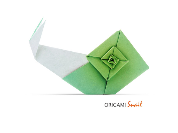 Origami green snail - Foto, afbeelding