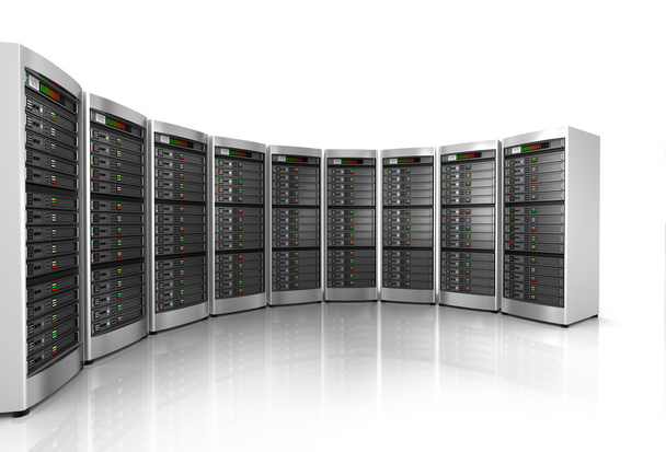 Rangée de serveurs réseau dans un centre de données isolé sur fond blanc
  - Photo, image