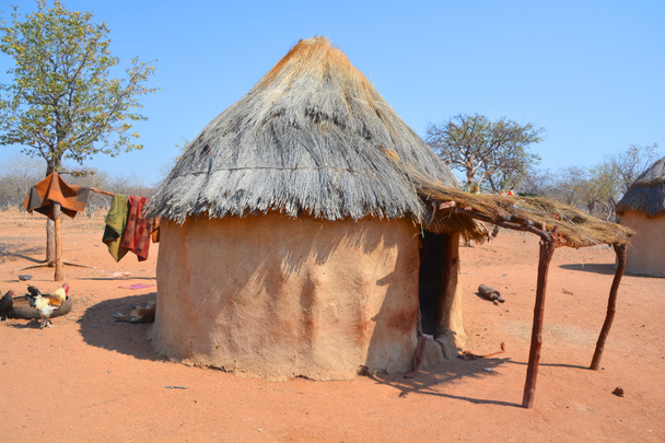 Традиционный дом в Намибии
 - Фото, изображение