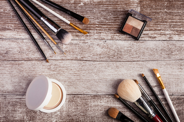 Pinsel für Make-up und Kosmetikprodukte - Foto, Bild