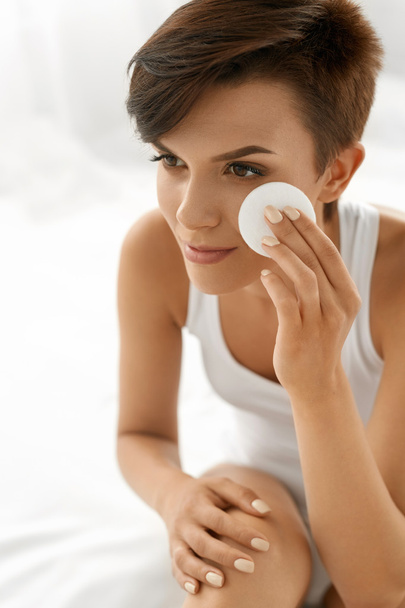 Skin Care.  Woman Removing Face Makeup, Cleansing Beauty Face - Photo, Image