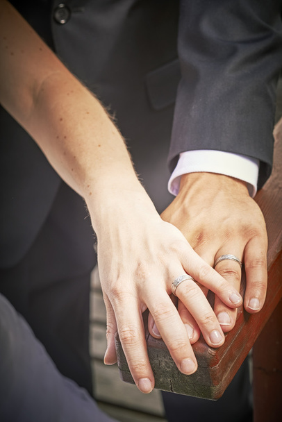 Newlyweds hands with rings - Φωτογραφία, εικόνα