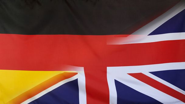 Große britische und deutsche Flagge verschmolzen - Foto, Bild