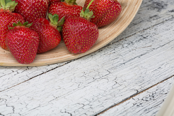 Ripe red strawberries - Fotografie, Obrázek