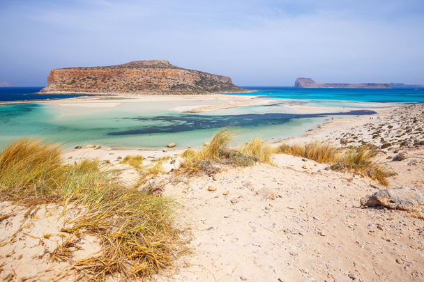浴槽ラグーン、クレタ島の美しいビーチの景色 - 写真・画像