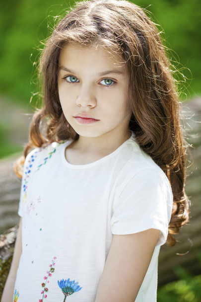 Portrait of a beautiful young little girl  - 写真・画像
