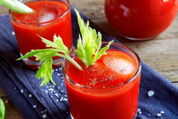 Tomato juice with celery - Foto, immagini