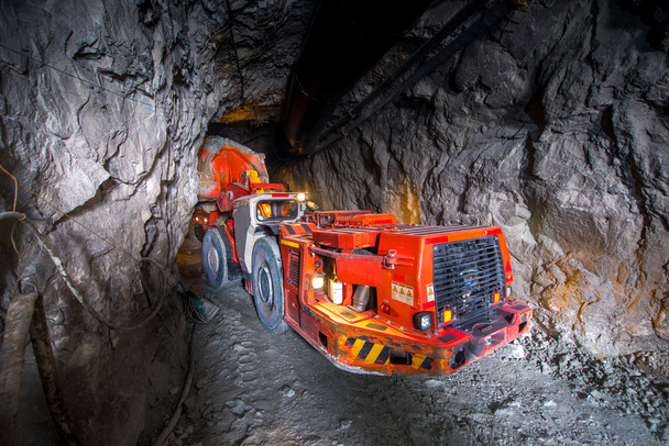 Loading truck with gold ore - Photo, Image