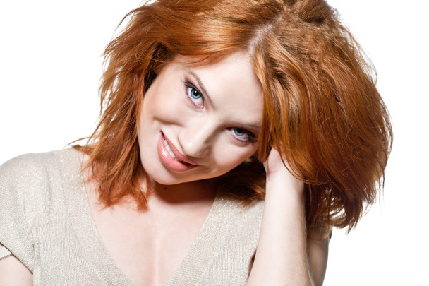Closeup portrait of a sexy young woman with red hair and natural - Foto, afbeelding