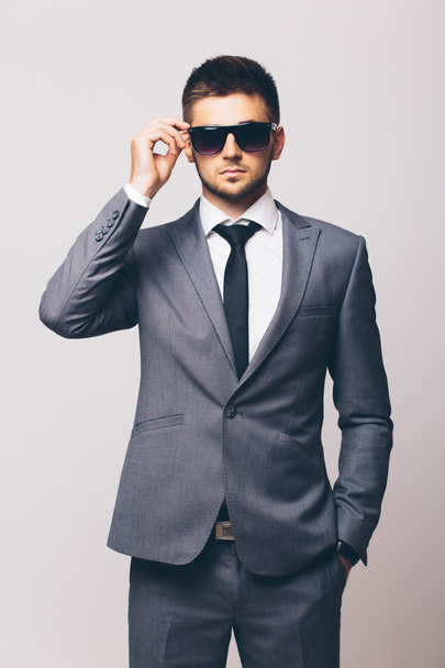 Portrait of young business man - Fotografie, Obrázek