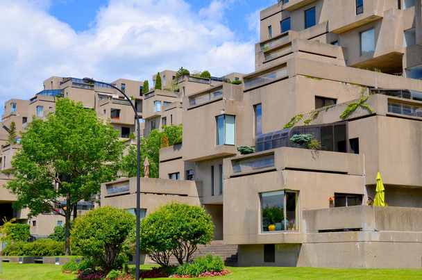 MONTREAL-JUNE 15: A view of Habitat 67 on june 15, 2013 in Montreal, Quebec, CA. Habitat 67 is considered a landmark and one of the most recognizable and significant buildings in Montreal and Canada - Zdjęcie, obraz