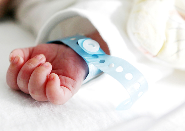 Soins aux nouveau-nés à l'hôpital
 - Photo, image