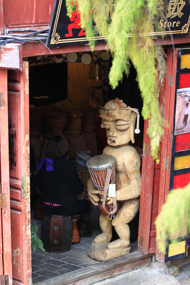 de oude binnenstad van lijiang handwerk - Foto, afbeelding