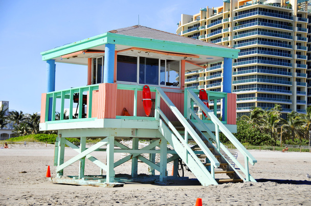 Colorful lifeguard station on blue sky in Miami Beach, Florida - Fotó, kép