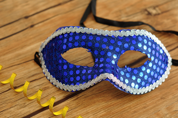 Синій маска
 - Фото, зображення