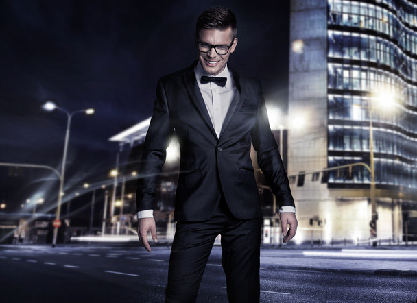 Elegant young businessman - Fotografie, Obrázek