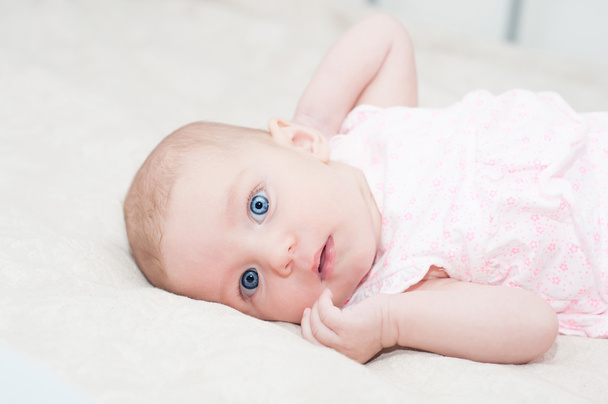 Portrait of a beautiful baby girl - Foto, Imagem