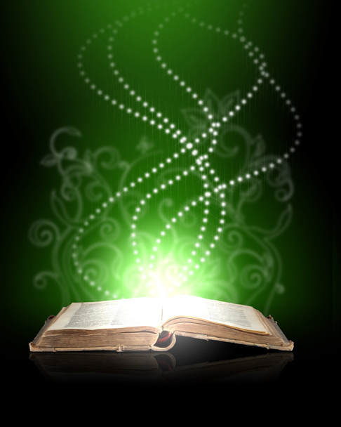 Magic book - Foto, imagen