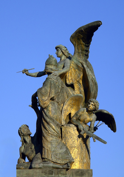 Statua a Roma
 - Foto, immagini