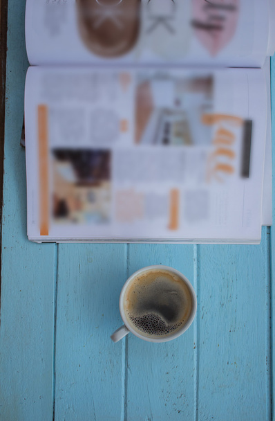 Kahve ile rahatlatıcı zaman - Fotoğraf, Görsel