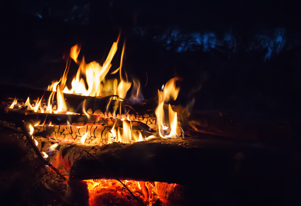 Měkké rozmazané ohně plamen s jiskry - Fotografie, Obrázek