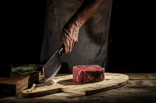 Chef butcher prepare beef steak - Fotografie, Obrázek