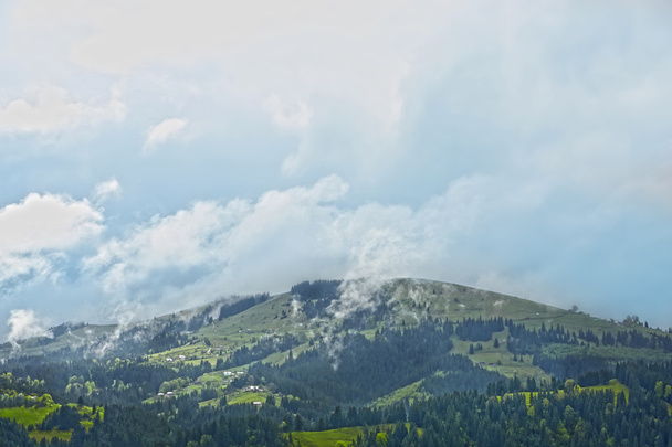 Sisli dağlar görünümünü - Fotoğraf, Görsel
