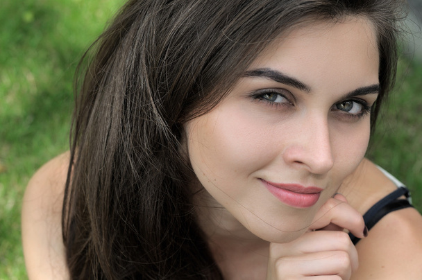 Close-up portrait of a beautiful girl - Fotografie, Obrázek