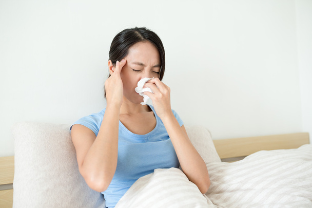 woman suffering form headahce and runny nose - Photo, Image