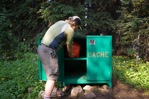 Using a foodsafe bear cache - Photo, Image