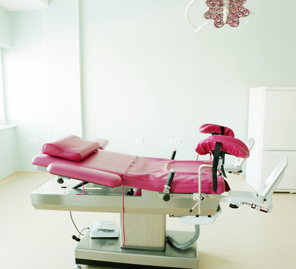 Jinekolojik odasında jinekolojik sandalye - Fotoğraf, Görsel
