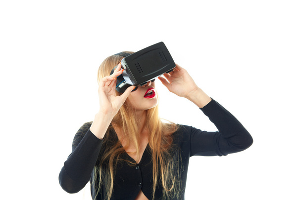girl in virtual reality helmet - Foto, afbeelding