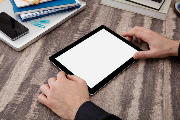 Tablet digital na mesa
 - Foto, Imagem
