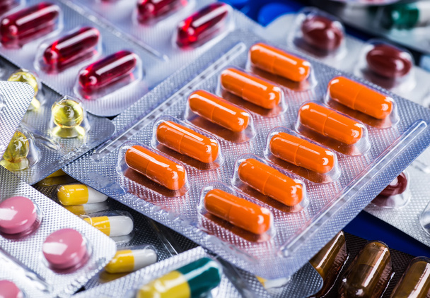 Colorful of oral medications on White Background. - Foto, Imagem