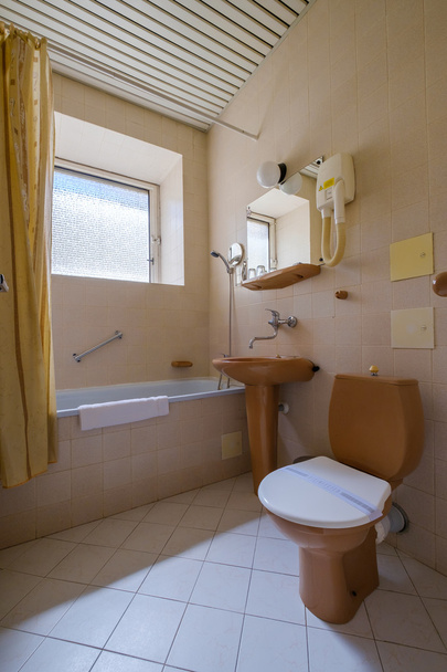 WC-szoba belseje egy szállodában - Fotó, kép