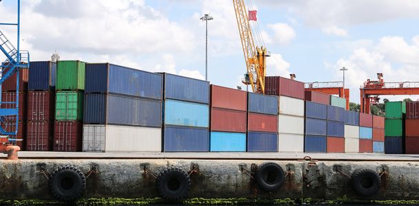 Container im Hafen - Foto, Bild