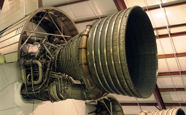 motores de foguete
 - Foto, Imagem
