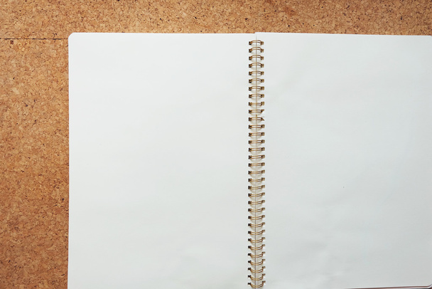 the empty notebook and Corkboard background - 写真・画像