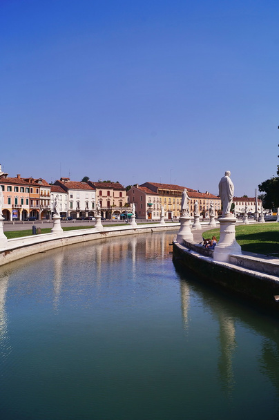 Kanal Prato della Valle Meydanı, Padua, İtalya - Fotoğraf, Görsel