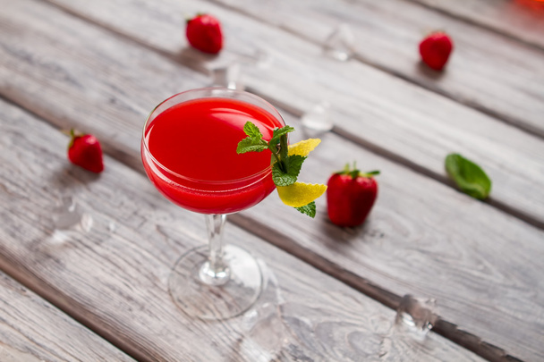 Bright red drink in glass. - Photo, Image