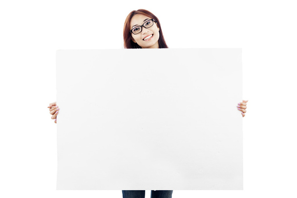 Femme asiatique montrant bannière vide
 - Photo, image