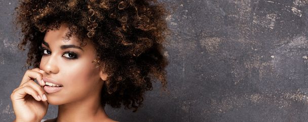 Portrait of young african girl with afro. - Fotografie, Obrázek