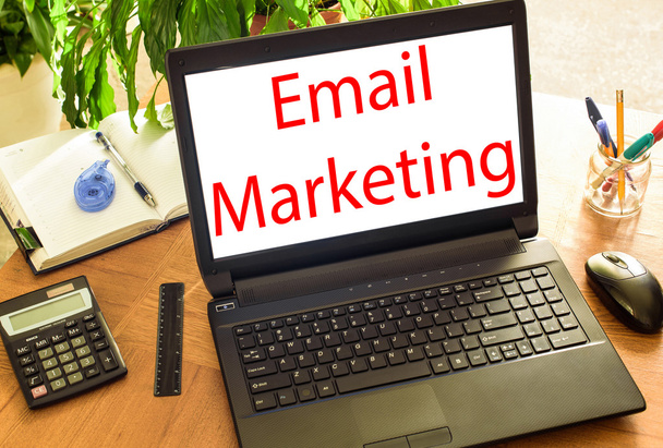 E-mail marketing. Serviço de Conceito
 - Foto, Imagem
